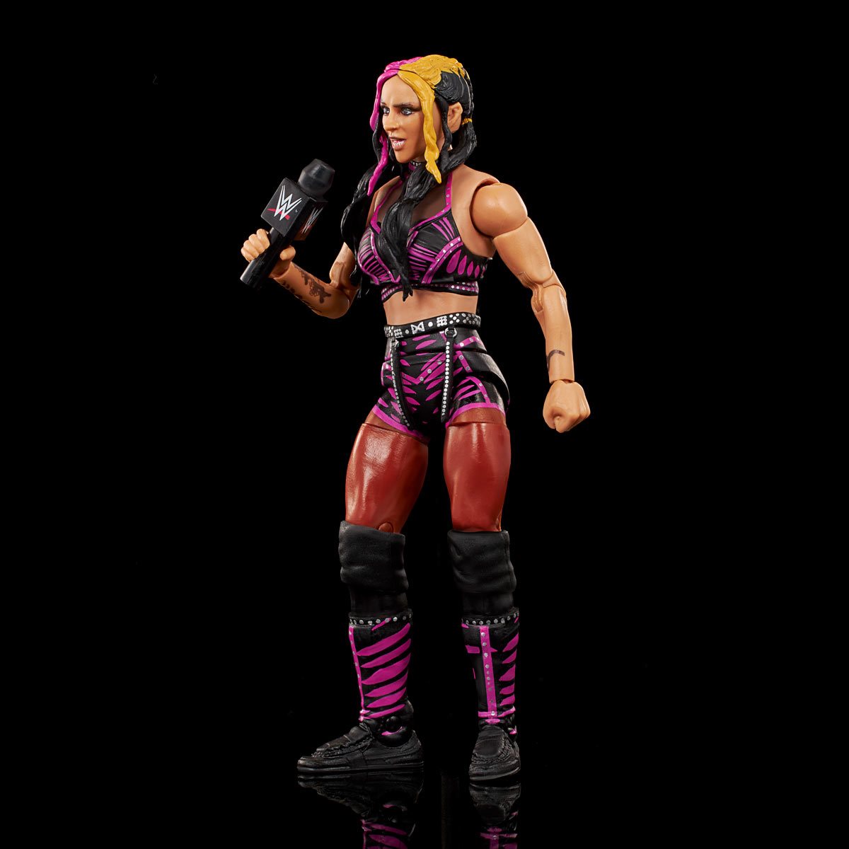 WWE Elite Collection Series 104: Dakota Kai