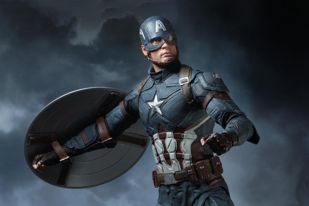 Captain America: Civil War Captain America 1/4 Scale