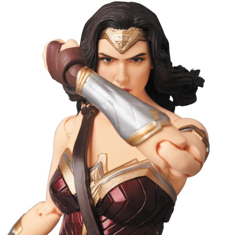 Justice League Wonder Woman MAFEX