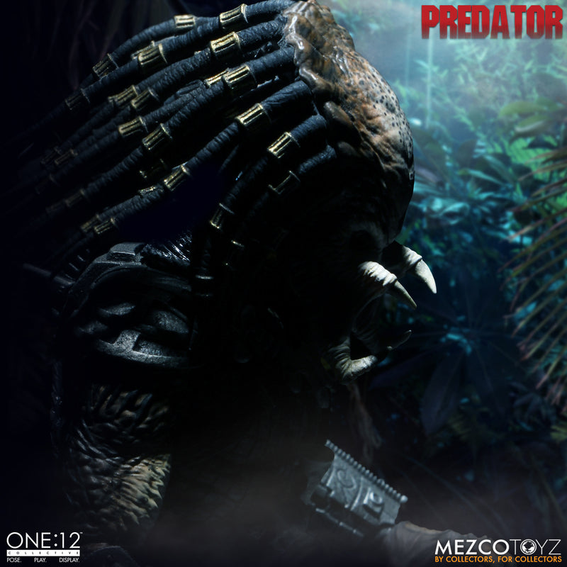 Mezco One:12 Collective Predator (1987) Jungle Hunter