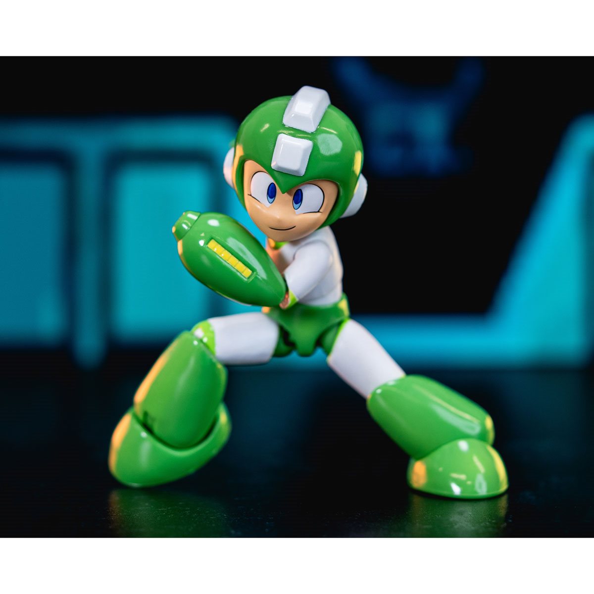 Mega Man: Hyper Bomb Mega Man 1/12 Scale Action Figure