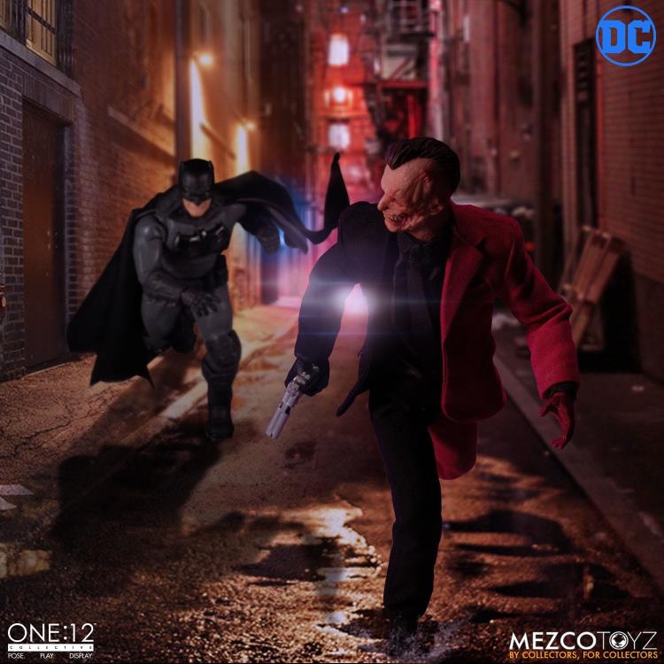 DC One:12 Collective Two-Face