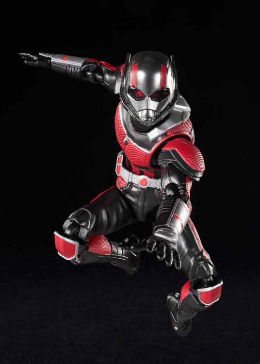 Ant-Man & The Wasp Ant-Man w/ Ant S.H.Figuarts