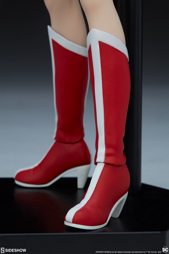 Sideshow Collectibles 1/6 Scale Figure DC Wonder Woman Exclusive
